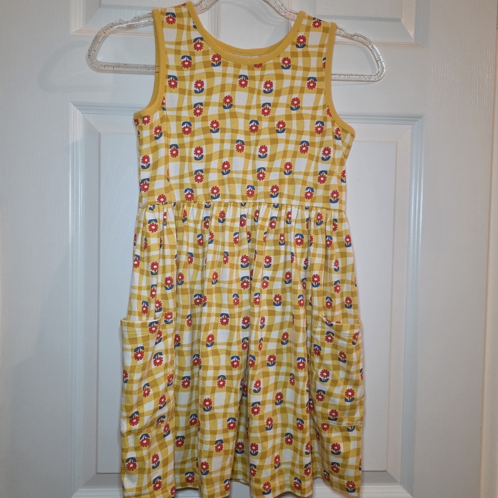 HANNA ANDERSSON SLEEVELESS POCKET DRESS YELLOW WAVY DAISY PRINT 140 10